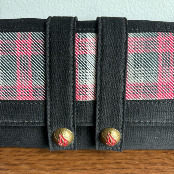 Y2K Volcom Black Red Wallet With Original Tags - Picture 2 of 10